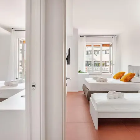 3 Min Da Stazione Garibaldi E Corso Terrazzo